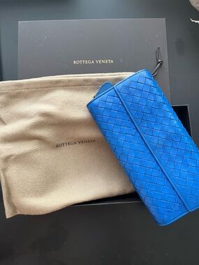 Bottega Veneta Electric Blue Intrecciato Leather Wallet